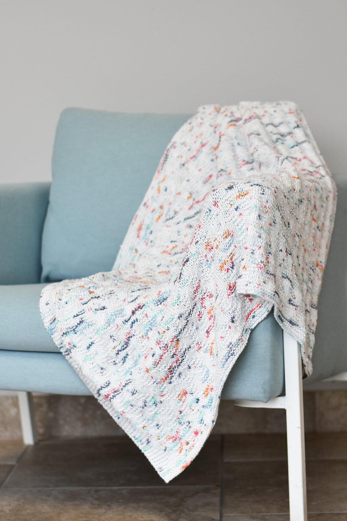 Speckles Blanket – Universal Yarn
