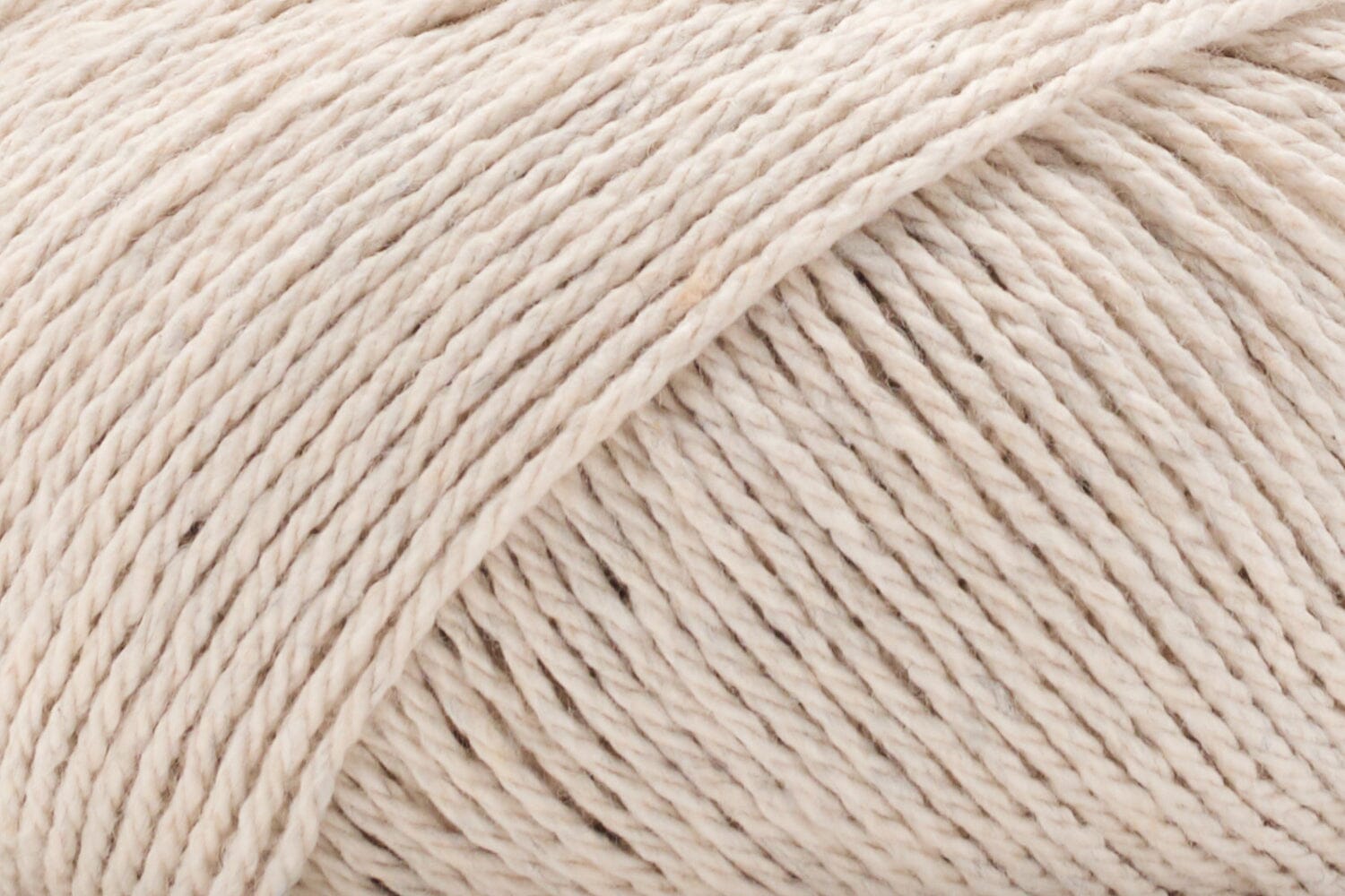 Universal Yarn Bella Tweed — brand comparison and yarn review