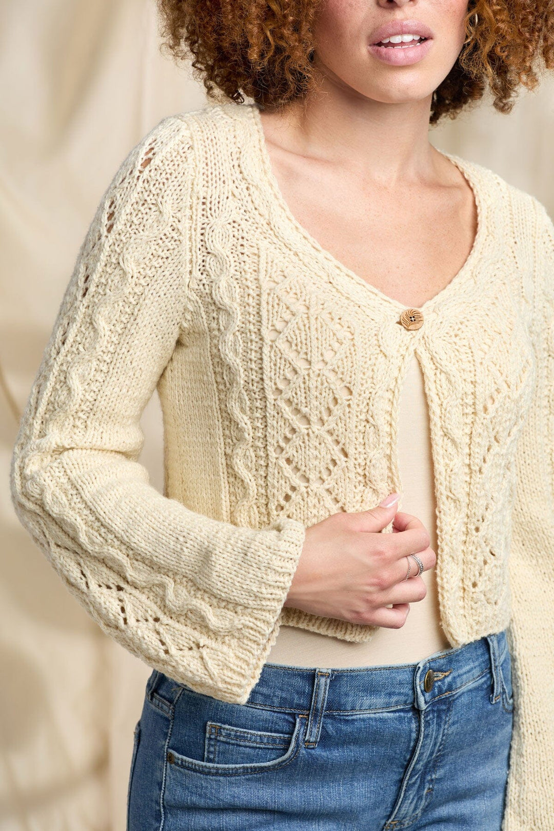Cleome Cardigan – Universal Yarn
