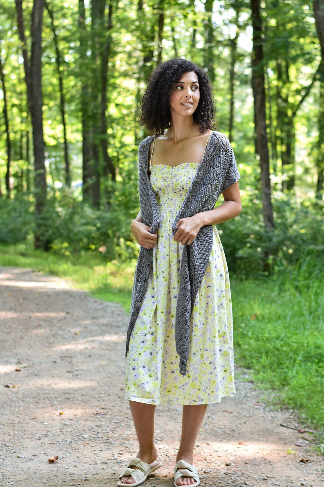 Diamonds and Lace Wrap – Universal Yarn