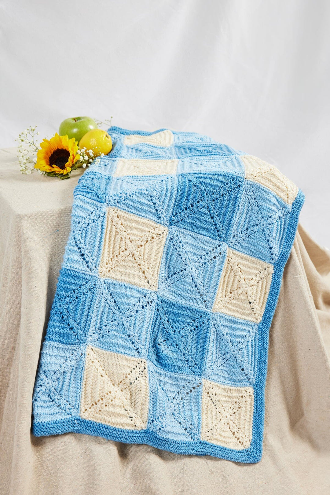 Gingham Blankie - Knit – Universal Yarn