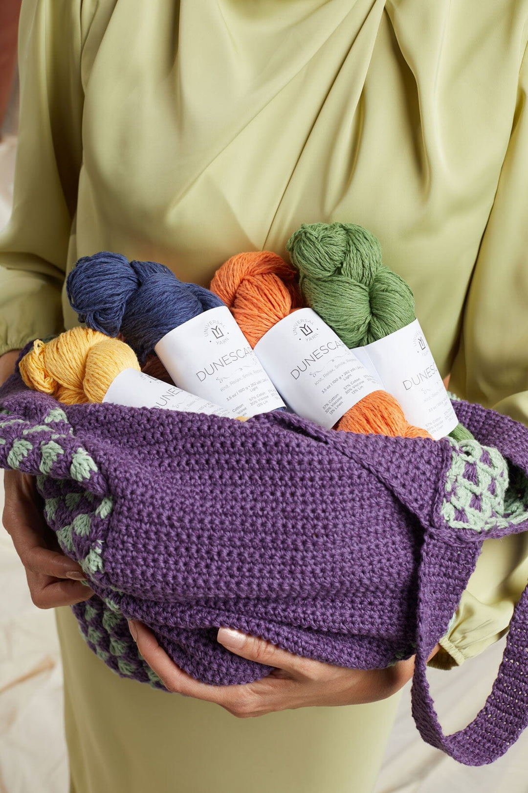 Lupine – Universal Yarn