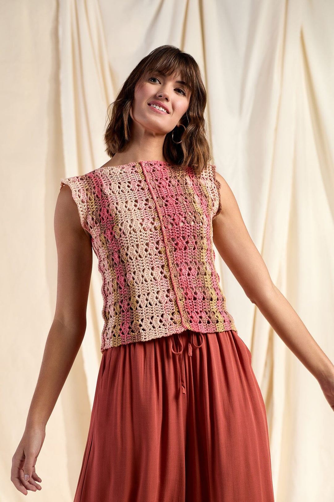 Mimic Top – Universal Yarn