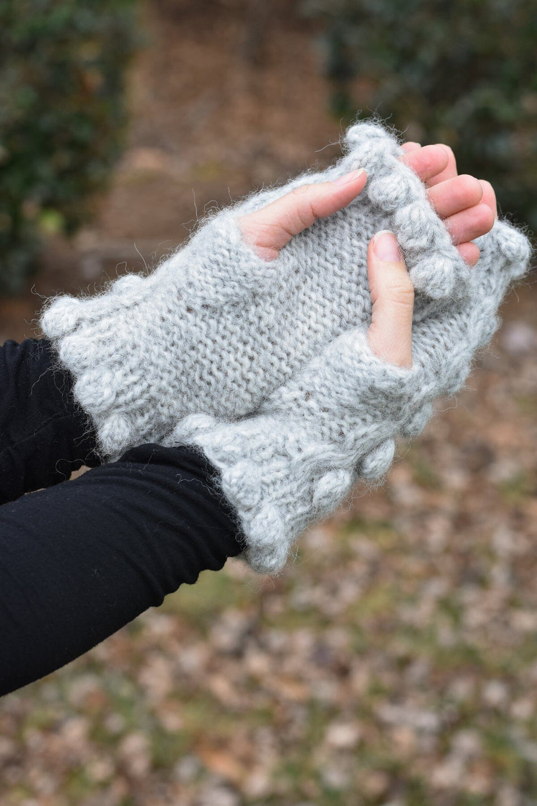 Neptune Mitt Kits – Universal Yarn