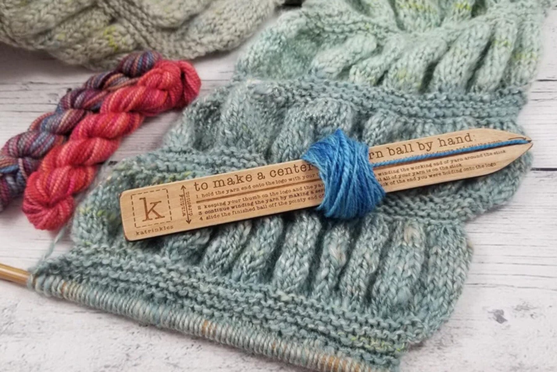 Center Pull Yarn Ball Winding Tool – Universal Yarn