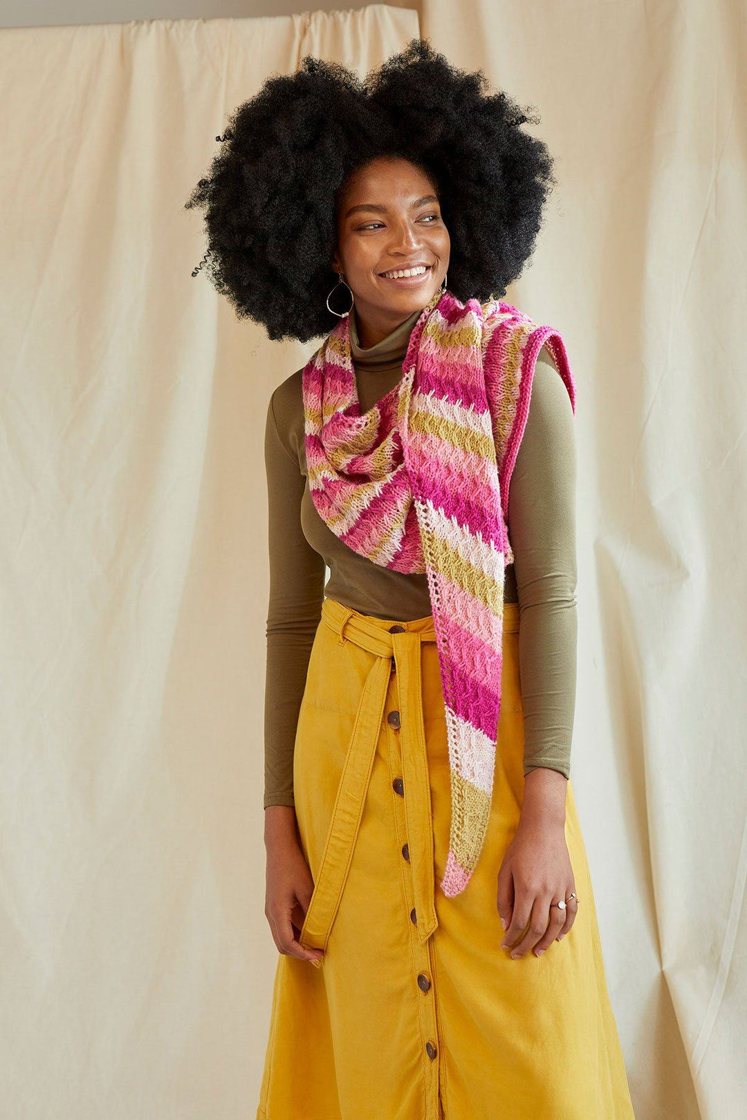 Azalea Shawl – Universal Yarn