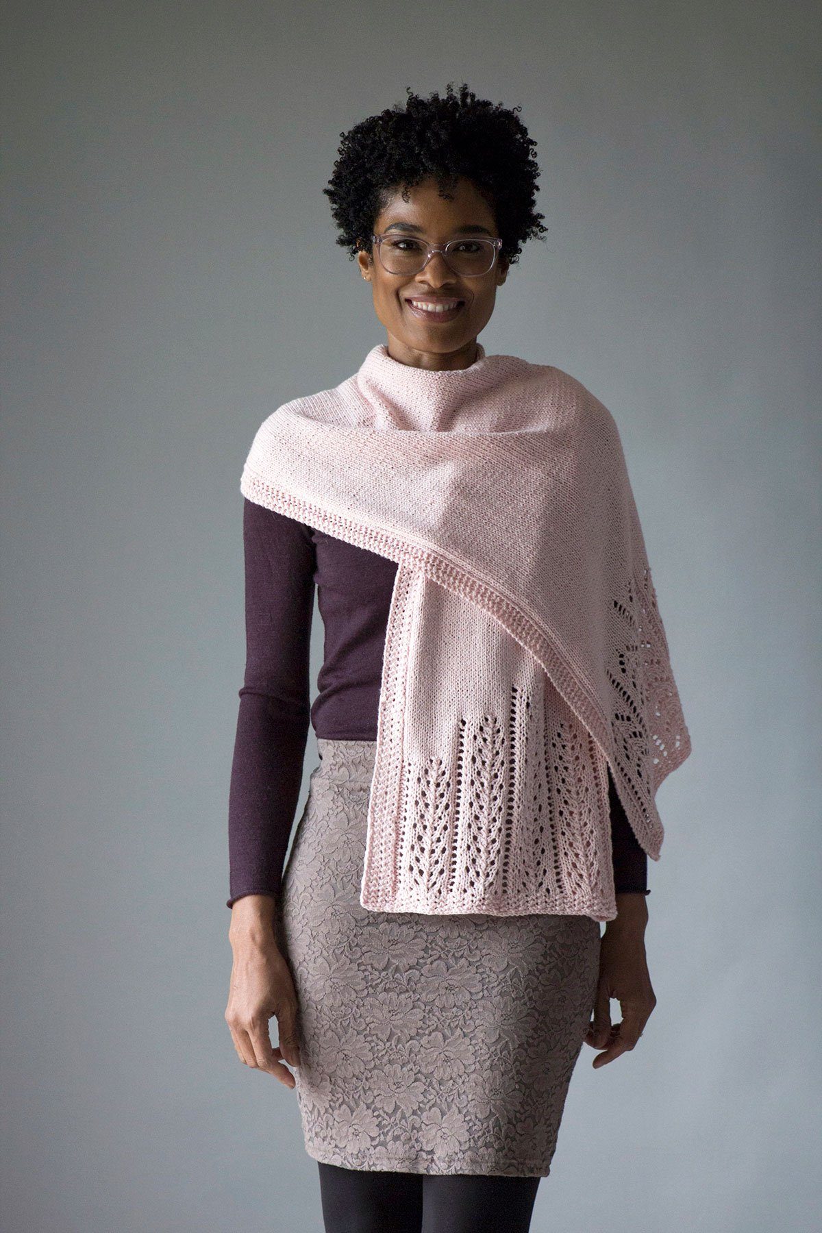 Lace Dipped Scarf – Universal Yarn