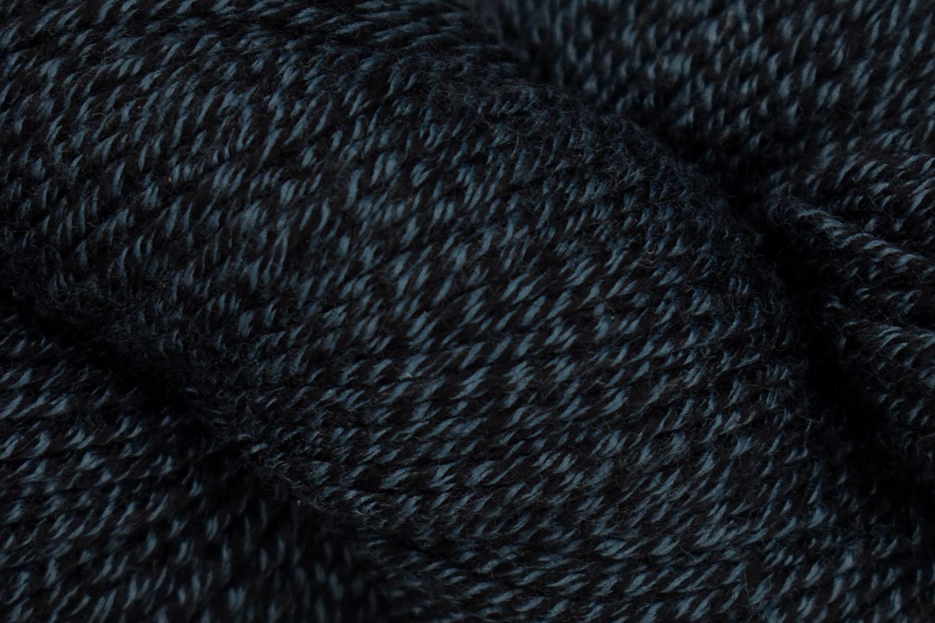 Wool Pop – Universal Yarn